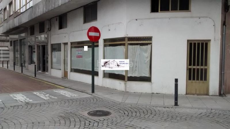Foto fd2a6d48-a636-44c7-ac5f-e945abe0c83b. Location local commercial dans Tui