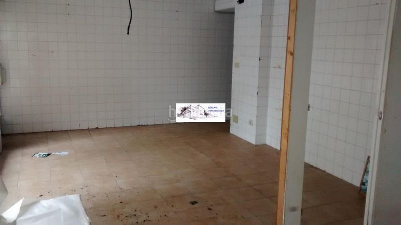 Foto 0165427e-dcda-4f86-93fb-b67d8b39a918. Lloguer local comercial a Tui