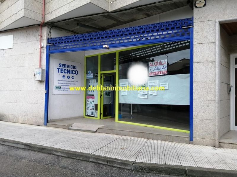 Foto 5386d253-84ea-4cf6-8989-245dd21f8e86. Lloguer local comercial a Tui