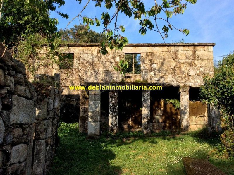 Foto a10c0ae1-534c-49dc-85a7-26fb8e3a1ef8. Finca rústica en Crecente