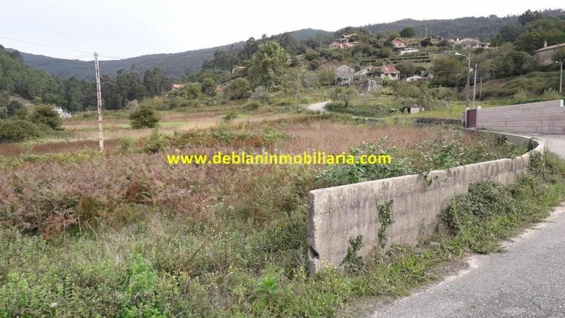 Foto 495b2096-35f2-4af5-bf0e-611f0ebc8dd3. Terreny residencial a Tui