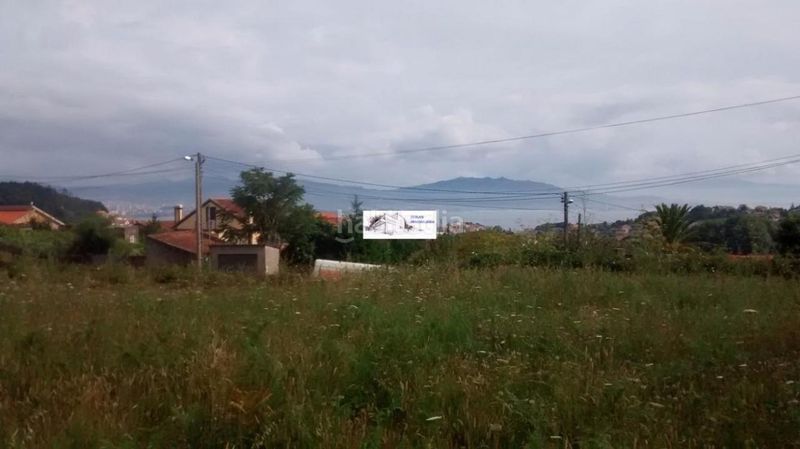 Foto abe3b7a2-a2d1-47ca-960f-045be2abd05b. Residential plot in Coiro Cangas