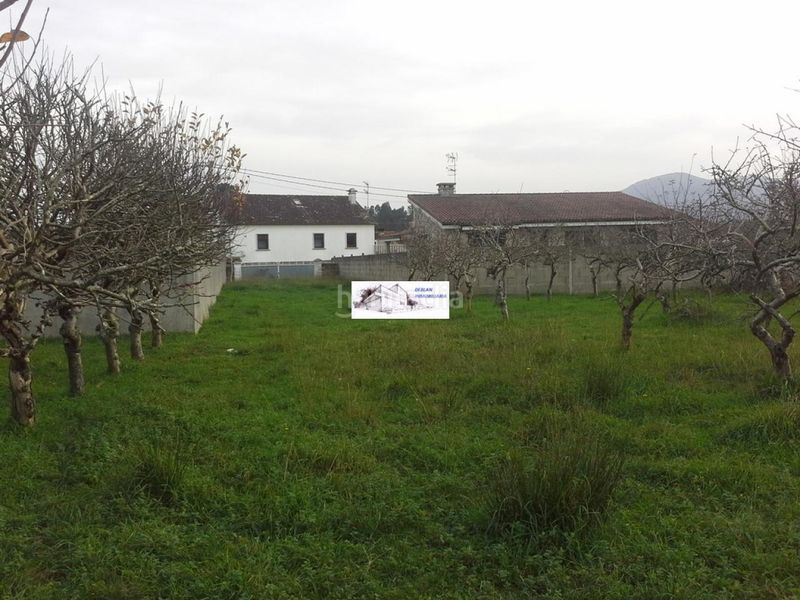 Foto dab8f0e1-ba9b-443a-a5bc-04cd15e98976. Terreny residencial a Tomiño