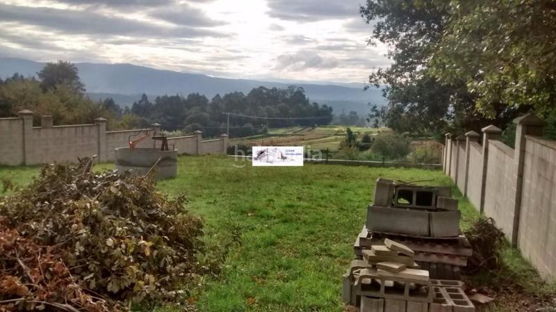 Foto a5cf1b38-925a-4570-8cce-6cbe6c7a6c48. Terreno residencial en Tomiño