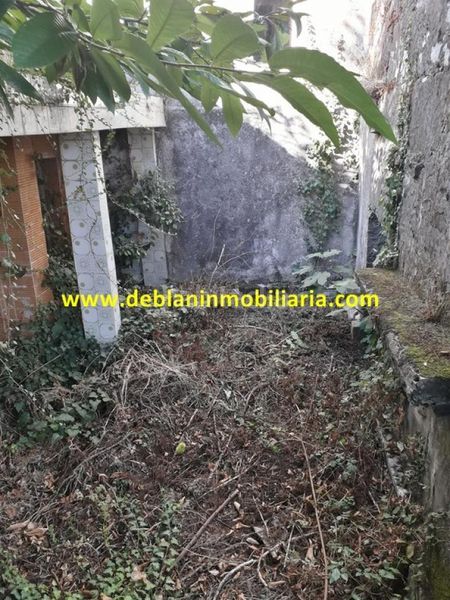 Foto d0bbf8cf-9462-45e1-ba91-6204ba3c6a0c. Maison dans Tui