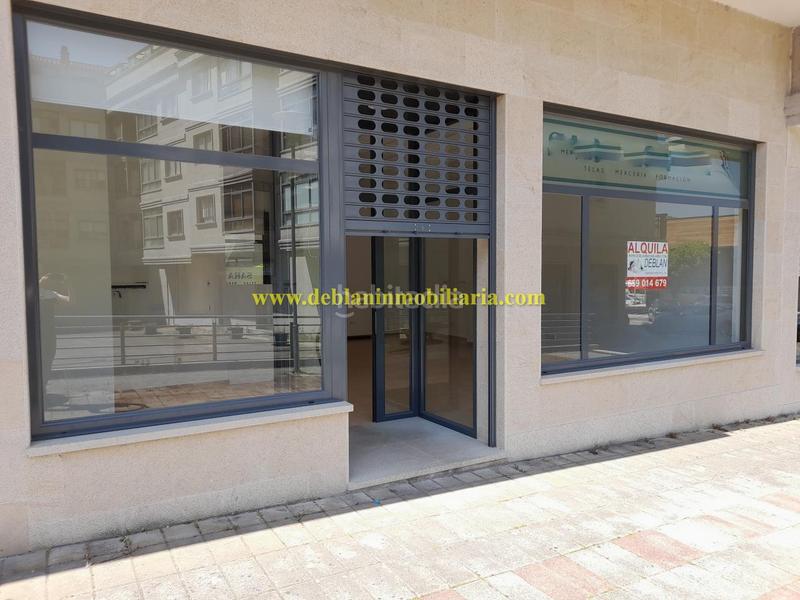 Foto abcfbdff-bc5b-4bca-8edf-7f4002524c7c. Alquiler local comercial en Tui