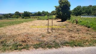 Terrain résidentiel à Tui