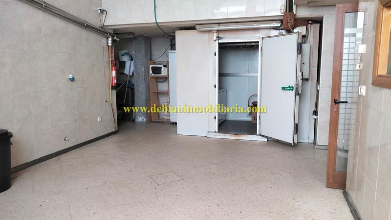 Foto 0bae220b-92a9-4e6b-a05a-79c2fd52be8d. Affitto locale commerciale in Cangas pueblo Cangas