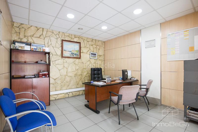 Foto 4ecb7a3a-0d31-4f54-aa26-af1d404f4845. Bâtiment à usage industriel dans Urbi Basauri