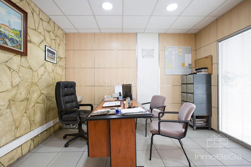 Foto 7da078a7-de28-4341-a896-030767e2ab6b. Bâtiment à usage industriel dans Urbi Basauri