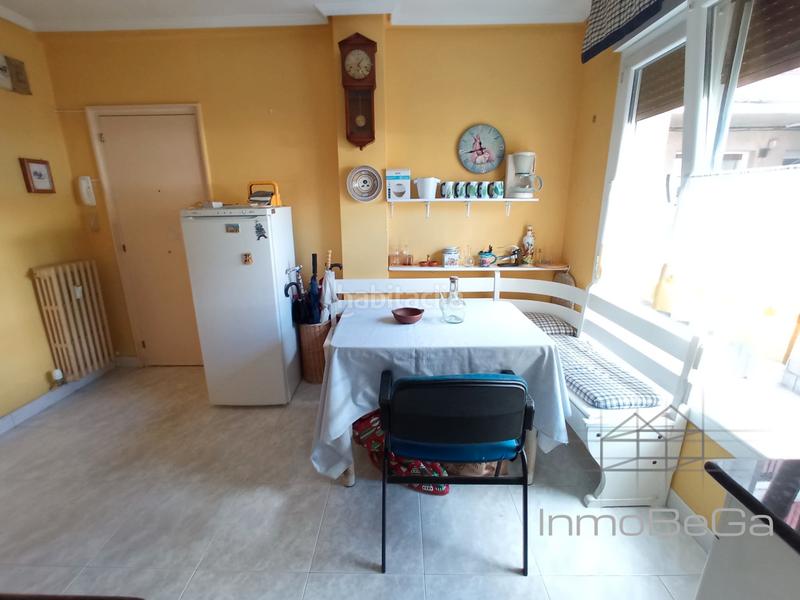 Foto ed8dd3d8-e8a4-424b-95bd-b5f36f0e2816. Appartement avec chauffage parking dans Las Arenas Getxo