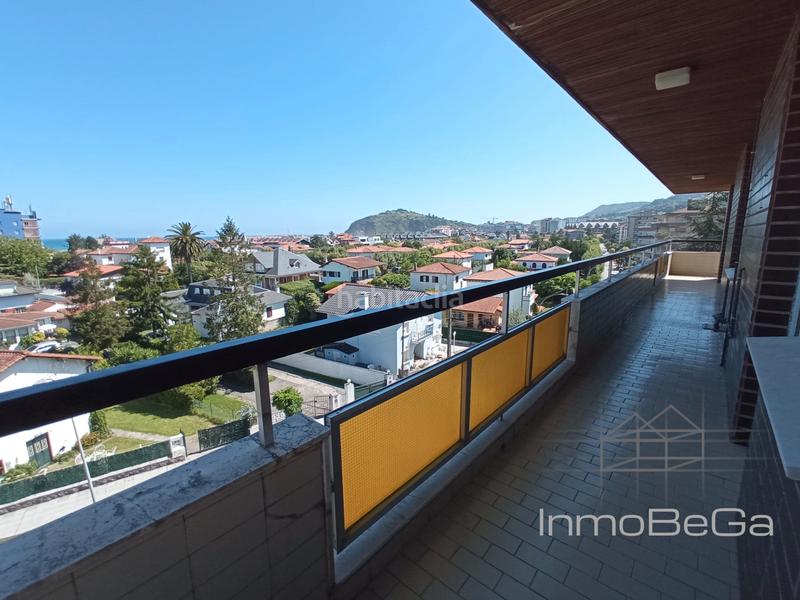 Foto 35fcb532-ed77-4bd5-ae00-0c6720607084. Etagenwohnung mit heizung parking pool in Carlos V Laredo