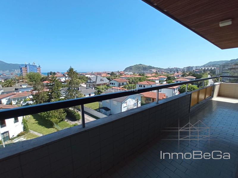 Foto 73d37451-b2d4-4fea-80ad-4c9dc5af9650. Etagenwohnung mit heizung parking pool in Carlos V Laredo