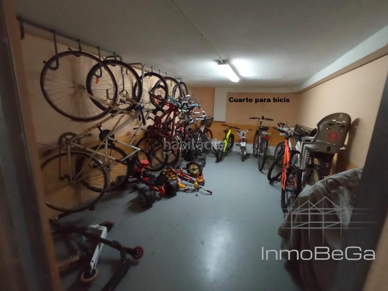 Foto cd76cda3-fcf7-4708-93d3-45a7d3d7487c. Etagenwohnung mit heizung parking pool in Carlos V Laredo