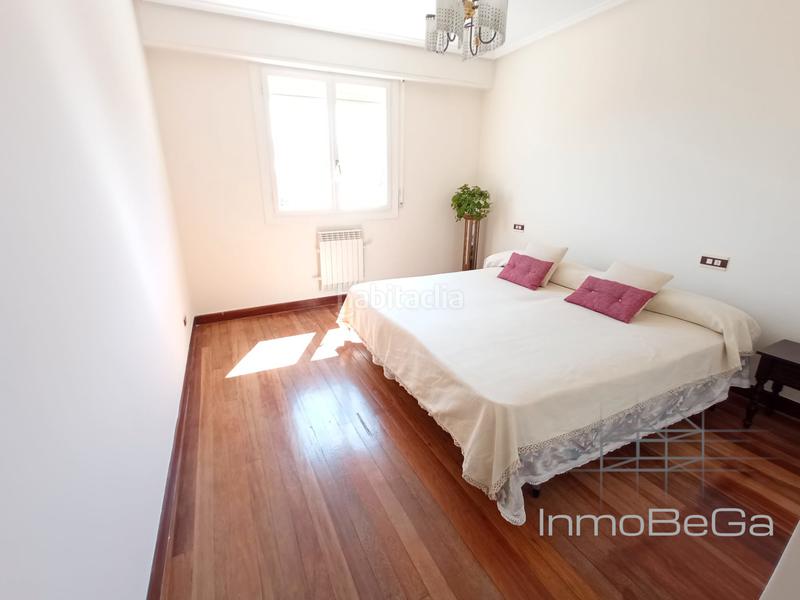 Foto cdcf3a54-6f9f-4206-852b-0058cab8a71e. Etagenwohnung mit heizung parking pool in Carlos V Laredo