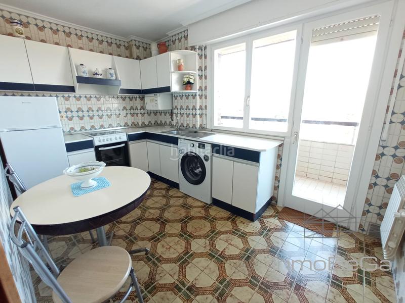 Foto e6c6561d-d79e-49dd-b5c8-64419b26a97c. Etagenwohnung mit heizung parking pool in Carlos V Laredo