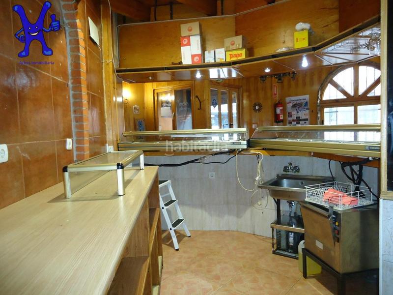 Foto 3314fda8-4b3d-4423-8948-b534d35f77c5. Alquiler local comercial alquila tu bar en el Zurguén en Salamanca