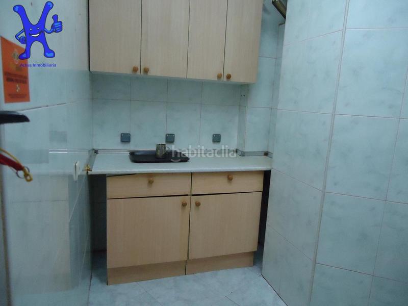 Foto c7c3a925-84a0-4f65-82f6-0f6845fa095d. Alquiler local comercial alquila tu bar en el Zurguén en Salamanca