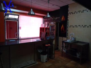 Local Comercial  Estrella. Traspaso con rentabilidad asegurada. en el centro de villares de
