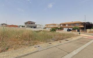 Residential Plot  Francia. Construye tu chalet en la urbanización villamagna, nuevo naharro