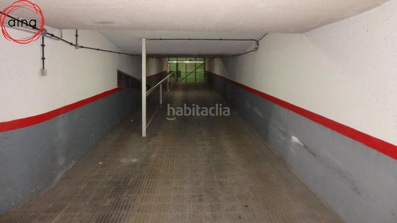 Foto 4d47cc68-64a1-457d-87de-2832f8f4f9c7. Parking coche garaje en calle esquiroz!! en Iturrama Pamplona / Iruña