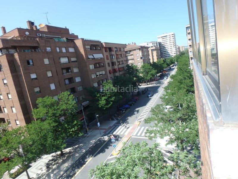 Foto f9bf62dc-6e8b-4828-98b6-bd06632ea496. Alquiler piso exclusivamente estudiantes pisazo en Iturrama 4h 2b en Pamplona / Iruña