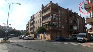 Lloguer Pis a Barañáin / Barañain. Exclusivamente alquiler temporal para un año precioso piso en ba