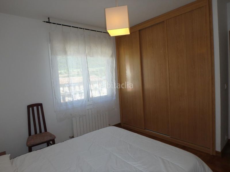 Foto c8111aa6-8c5d-4060-bde1-88bf1dbc7763. Pis amb calefacció a Yesa