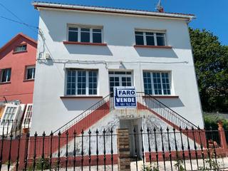 Maison  N/a. Casa para restaurar con finca en o freixo, ayuntamiento de outes