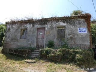 Masia  N/a. Casa para restaurar en esteiro, trion, ayuntamiento de muros.