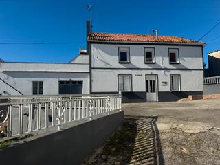 Masia a Rueiro o maio 150. Casa de piedra habitable en lugar o maio, esteiro, ayuntamiento