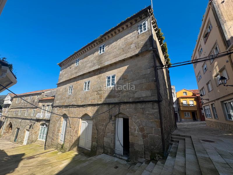 Foto 6c47c337-0366-478e-8ffd-b08cbdf5b11d. Edifici a rúa igrexa 5 a Muros