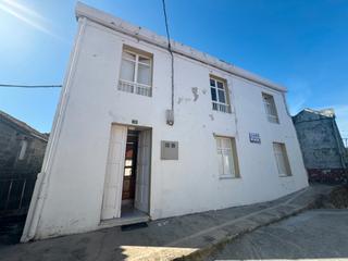 Maison à Rueiro arriba 42. Casa de piedra para restaurar en lugar de serres, ayuntamiento d