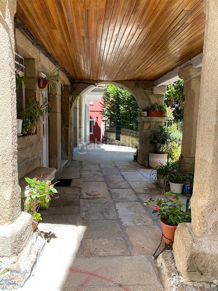 Foto 1ef366dd-6dcb-4706-b429-8d15359713e2. Masía en plaza salero 6 casa de piedra en plaza salero, conjunto historico artistico, ayuntamiento . en Muros