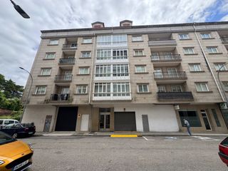 Flat  Rúa perito don basilio 12. Piso de 107 m2, en el ayuntamienyo de noia, a coruña.
