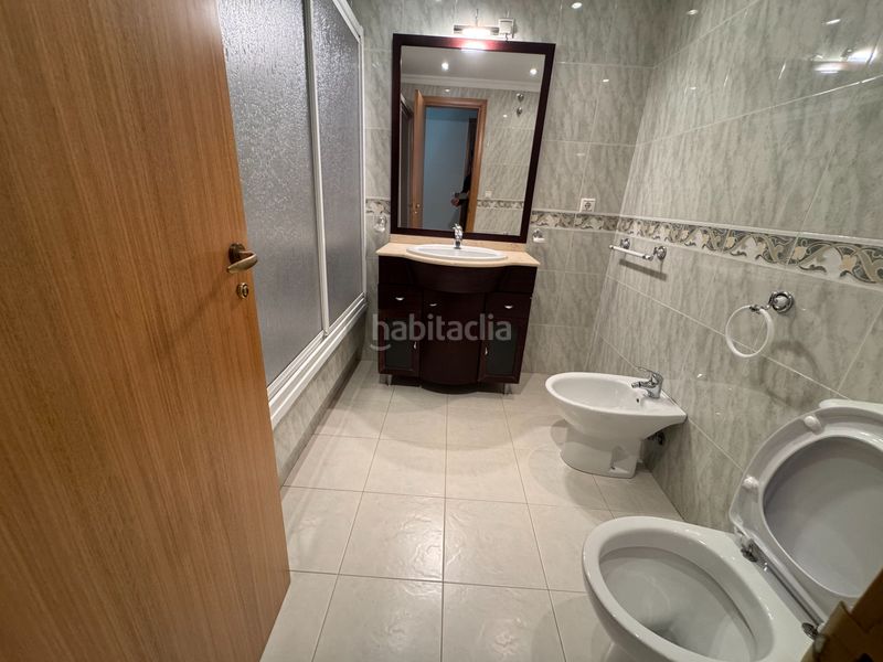 Foto c87c89bb-4a55-4865-8403-b2102b10eef6. Pis a rúa perito don basilio 12 a Noia
