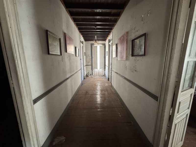 Foto 55c10873-40a6-4b7c-9cc2-54e117bfbadd. Casa adossada a avenida compostela 8 a Outes