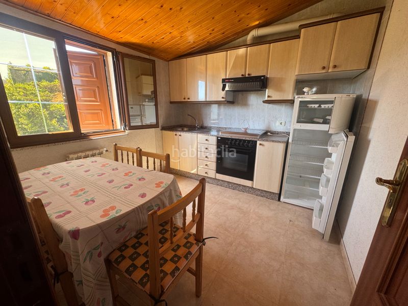 Foto 2fa72066-3303-47dc-a2ea-c14befec81e9. Casa in lugar riomao 11 in Muros