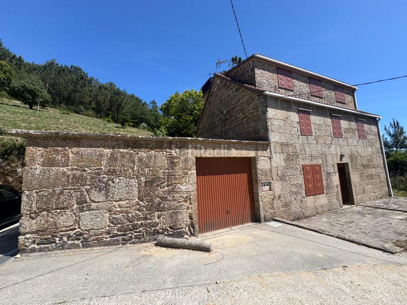 Foto afbf8c66-dcd7-43cf-aa68-0e2c89e91d9e. Casa in lugar riomao 11 in Muros