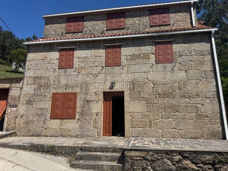 Foto dda425dc-4f2f-4797-8396-a8a8288bbb56. Casa in lugar riomao 11 in Muros