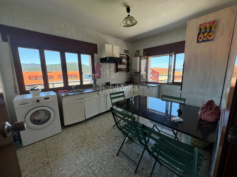 Foto fccf51a7-4484-429f-a7d7-b7537b2c2331. Casa a avenida bombé 9d a Muros