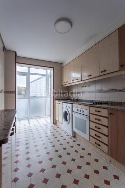 Foto 08b0feec-660f-4ac7-b843-ba41b9d3873c. Appartamento con riscaldamento parcheggio in Someso - Matogrande Coruña (A)