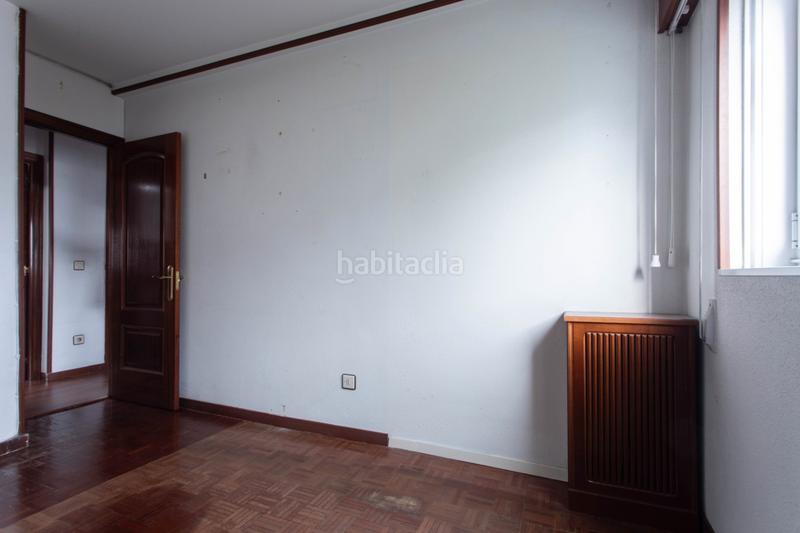 Foto 4490801e-d07b-4c2e-9576-c6b7dced9b76. Appartamento con riscaldamento parcheggio in Someso - Matogrande Coruña (A)