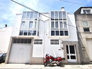 Casa aparellada  Rúa wenceslao leopoldo blanco vila 17. Casa en vilaboa