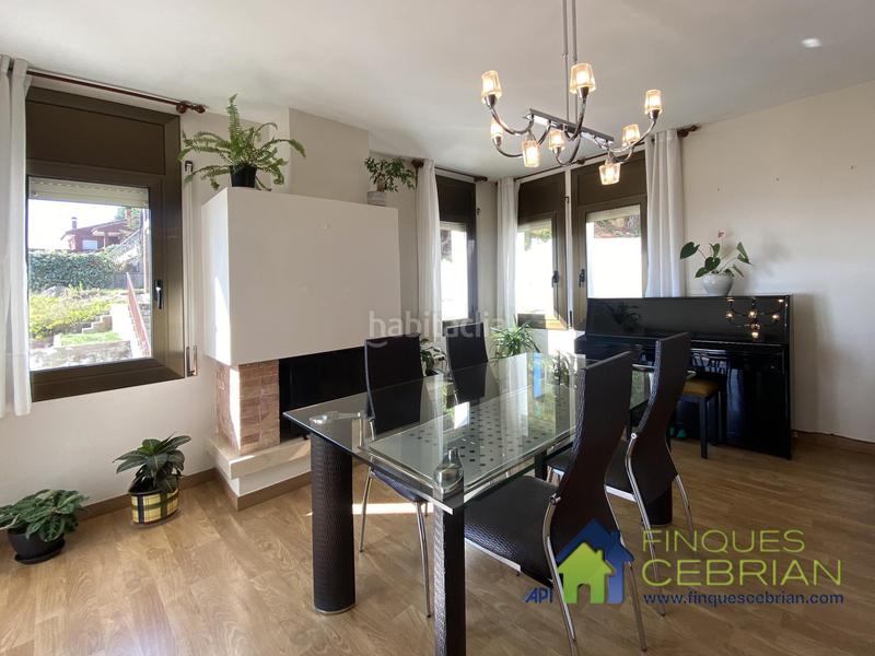 Foto 03bba2f6-9e5d-464d-98fd-36acf68ac0ba. Chalet con riscaldamento parcheggio in Alella