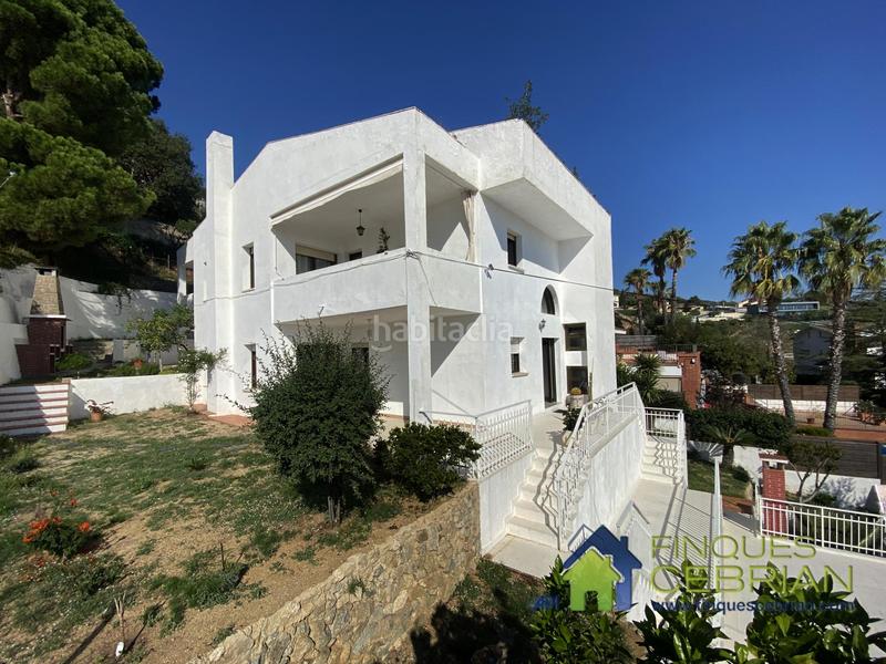 Foto 40303db8-899b-45de-b00a-54b0f40ec93c. Chalet con riscaldamento parcheggio in Alella