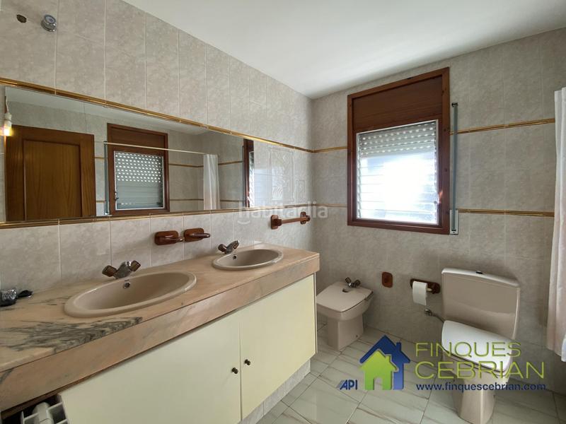 Foto 958b5491-883c-4a4f-847c-b2597abc7ef3. Chalet con riscaldamento parcheggio in Alella