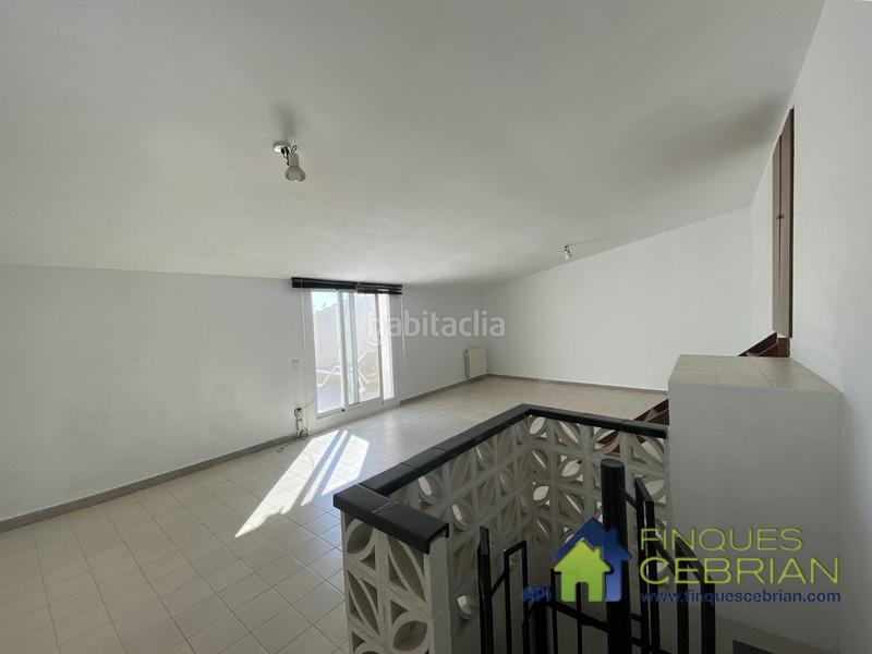 Foto bcacba22-8986-4d71-85eb-d3b0ede5da68. Chalet con riscaldamento parcheggio in Alella