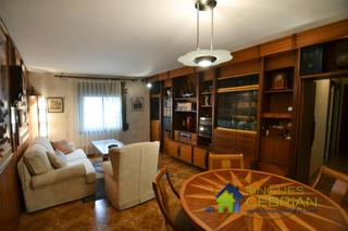 Etagenwohnung in Alella. Piso de 64m2 en alella.