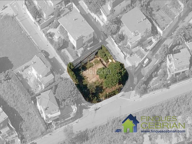 Foto 0cdf38bc-91eb-4a03-8156-6c99c4328274. Terreny residencial a dels rosers 34 a Alella